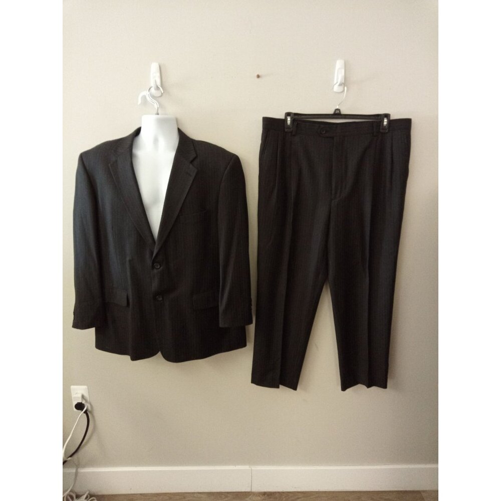 Joseph and Feiss International Men's Black Pinstriped Suit Jacket and Pa…